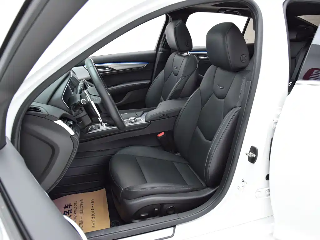 Cadillac CT5 — миниатюра 7