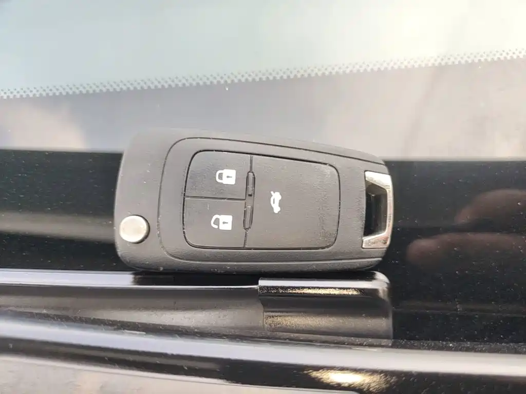 Buick Excelle — миниатюра 9