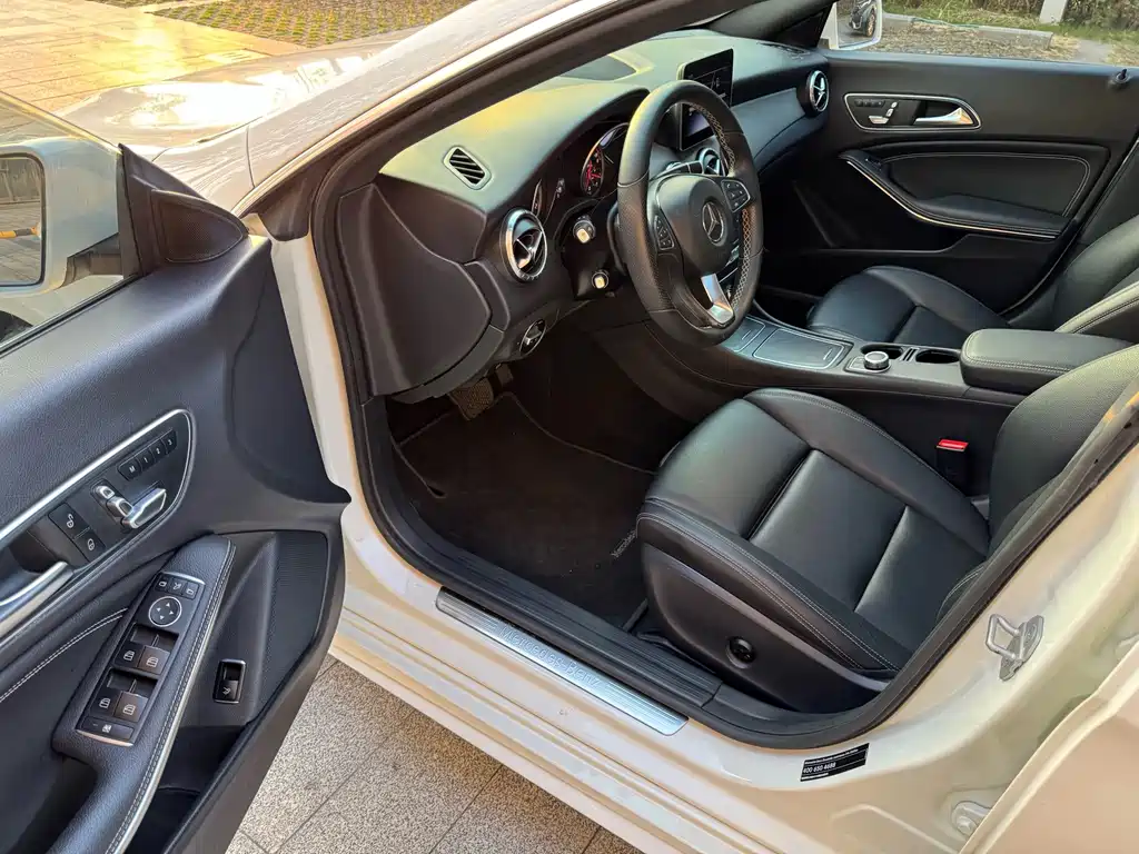 Mercedes-Benz CLA (Import) — миниатюра 5