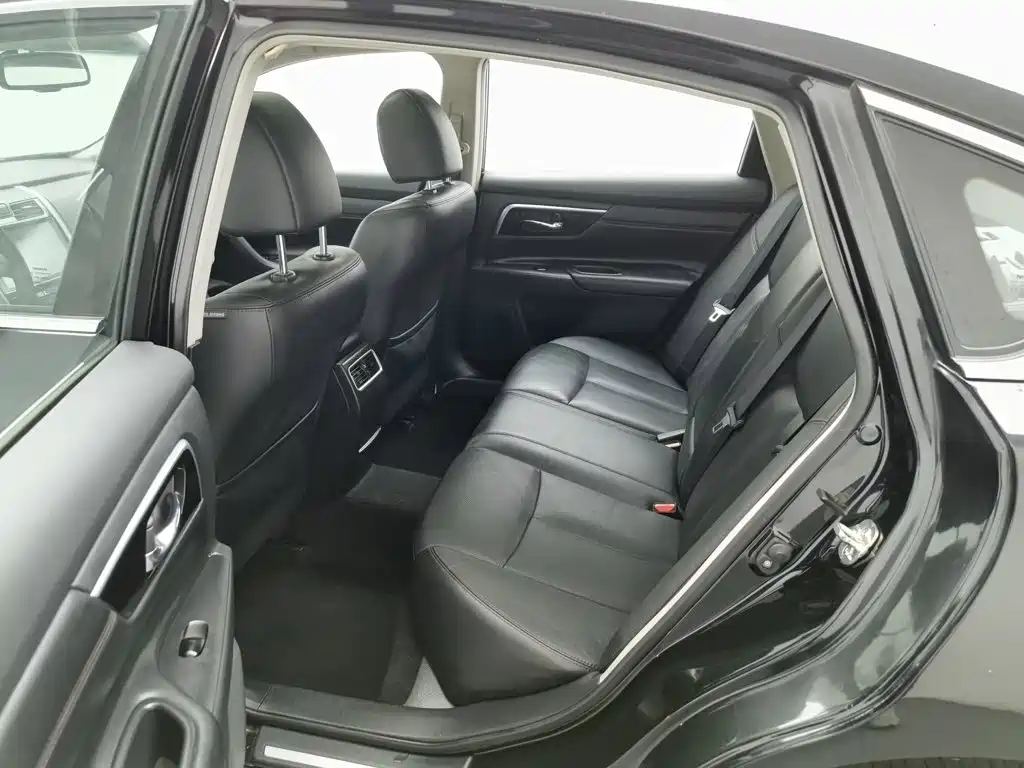 Nissan Teana — миниатюра 15