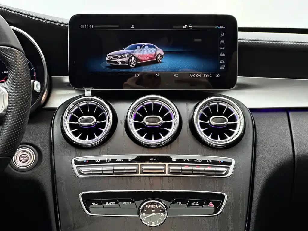 Mercedes-Benz C-Class — миниатюра 14