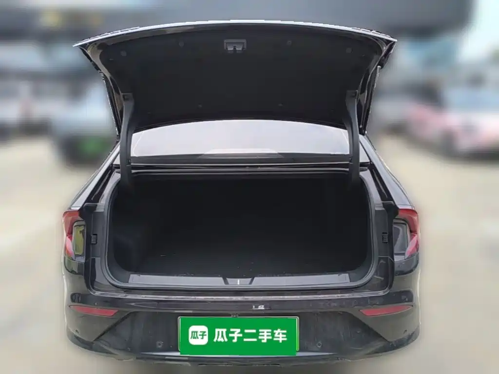 Wuling Xingguang — миниатюра 24