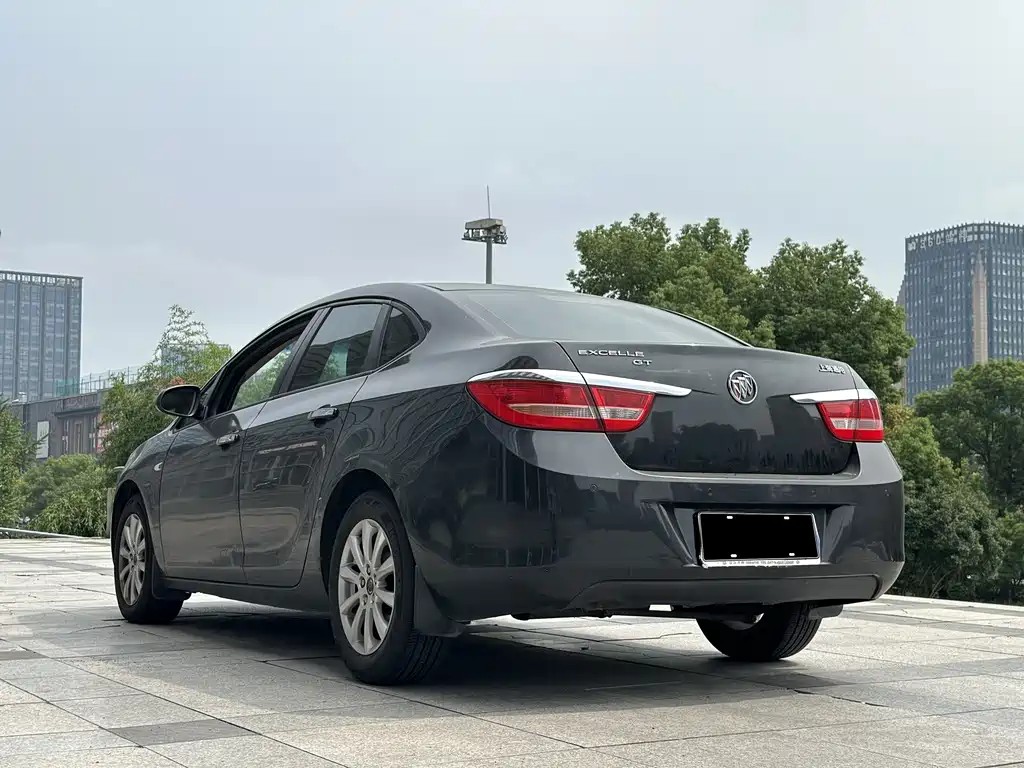 Buick Excelle — миниатюра 6