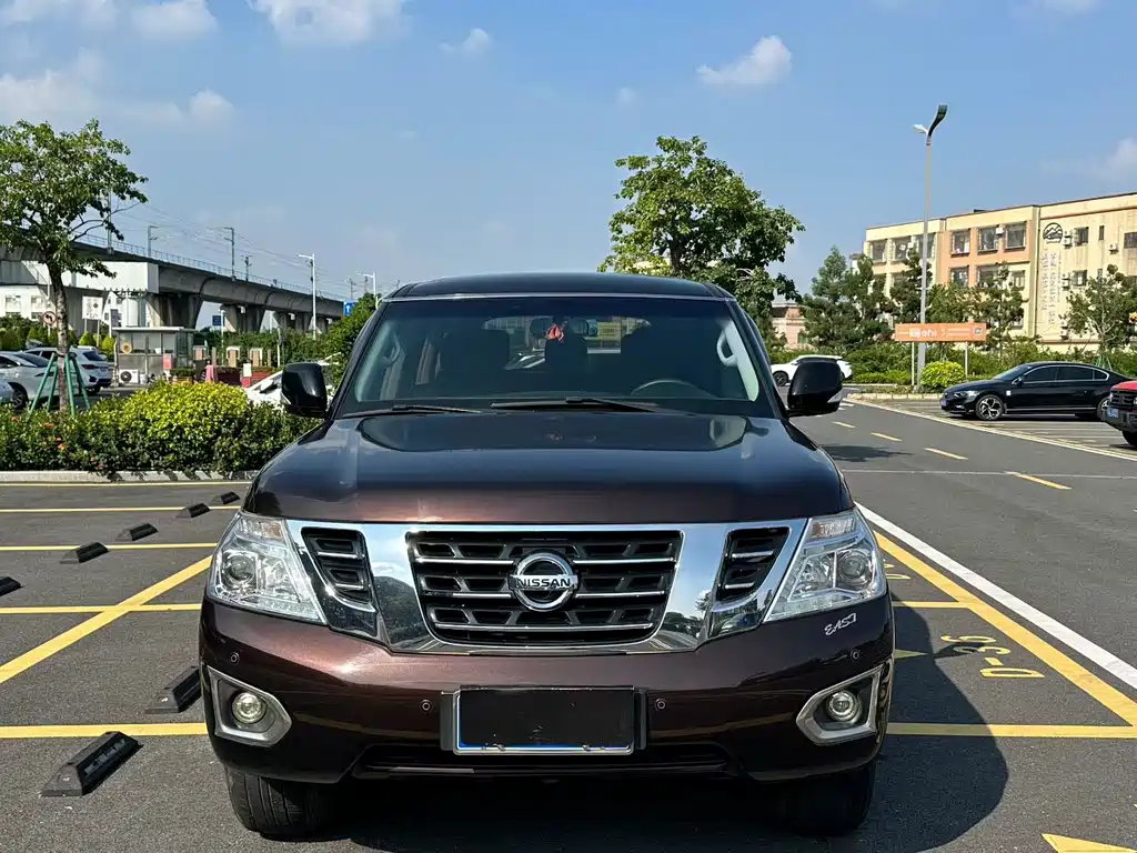 Nissan Patrol — миниатюра 2