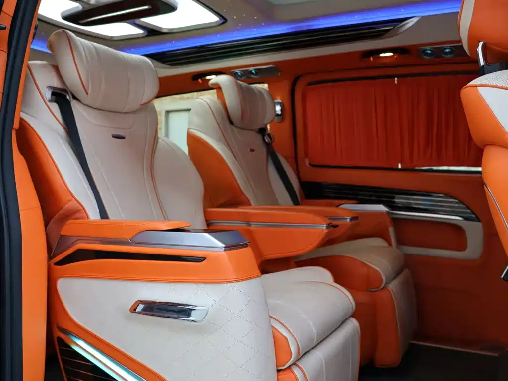 Mercedes-Benz V-Class — миниатюра 14