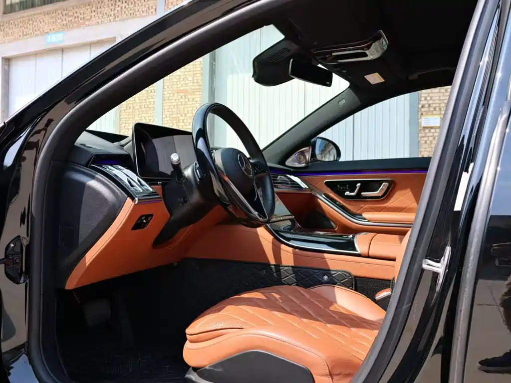 Mercedes-Benz S-Class — миниатюра 7