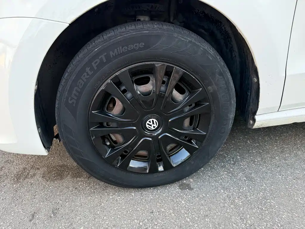 Volkswagen Polo — миниатюра 4