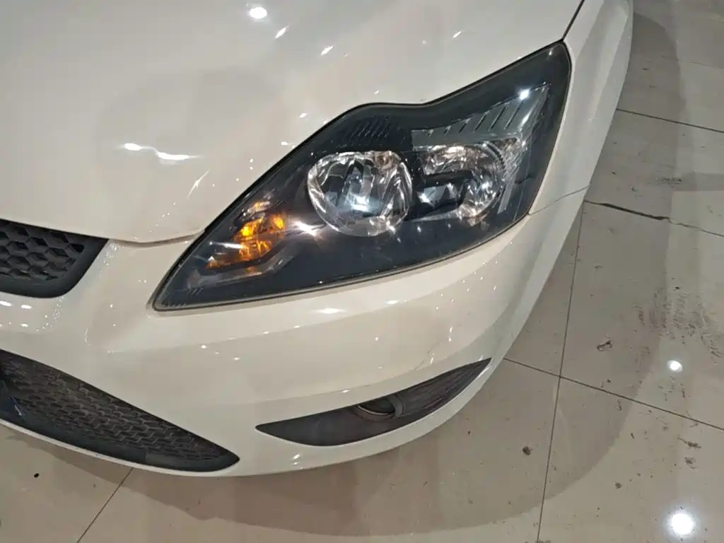 Ford Focus — миниатюра 24