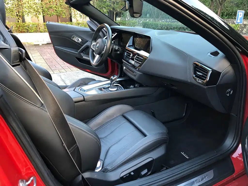 BMW Z4 — миниатюра 12