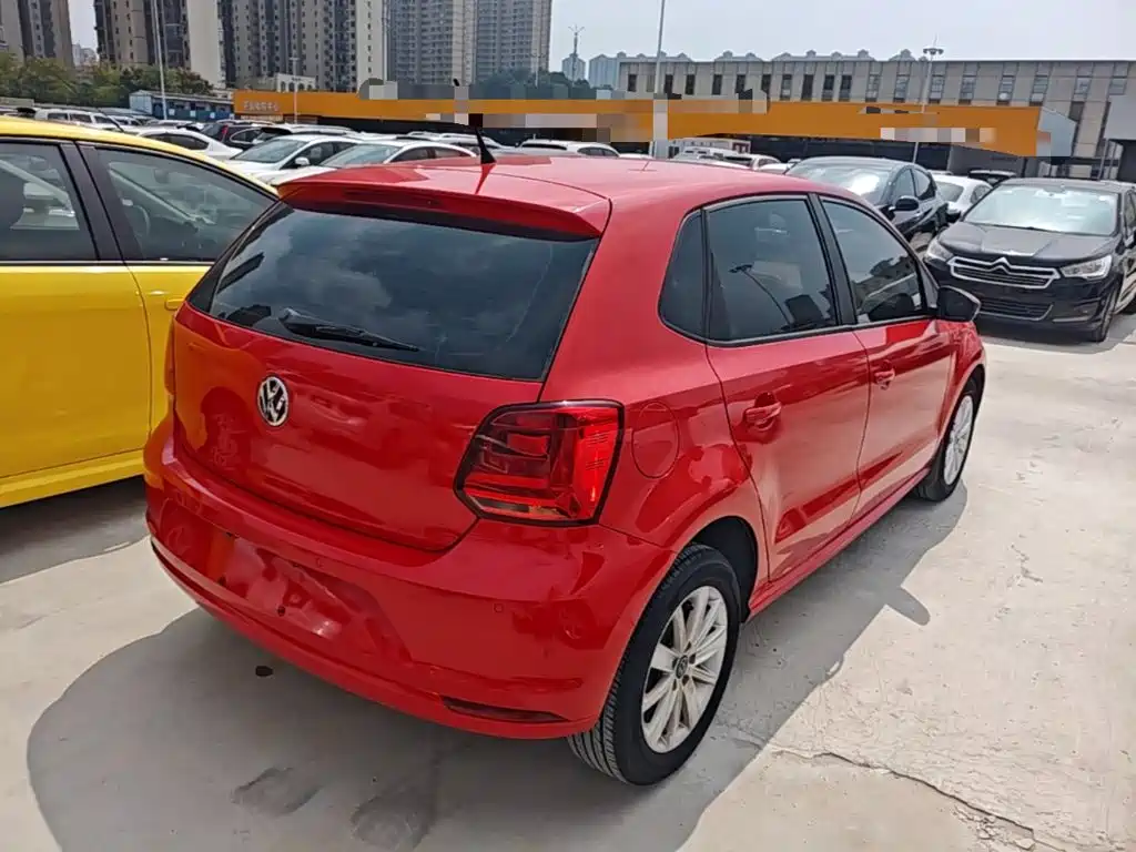 Volkswagen Polo — миниатюра 7