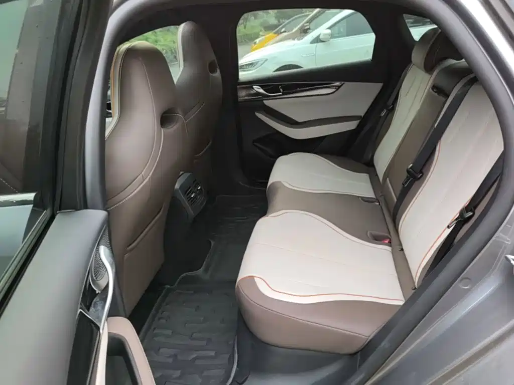 BYD Qin PLUS — миниатюра 17