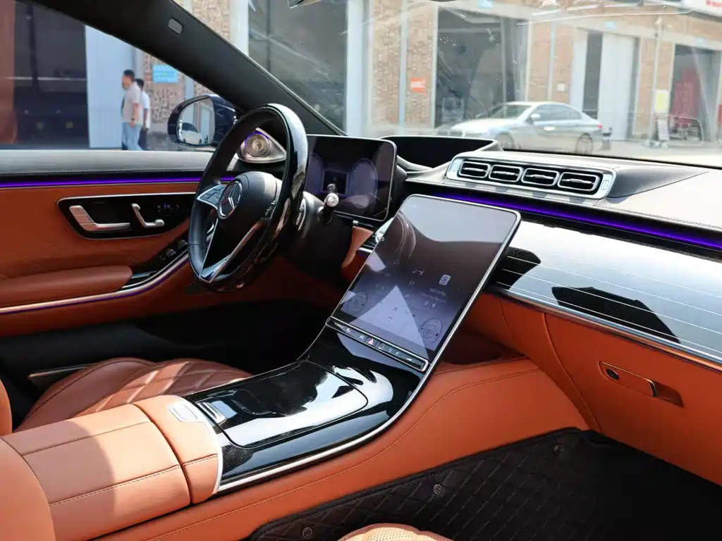 Mercedes-Benz S-Class — миниатюра 18