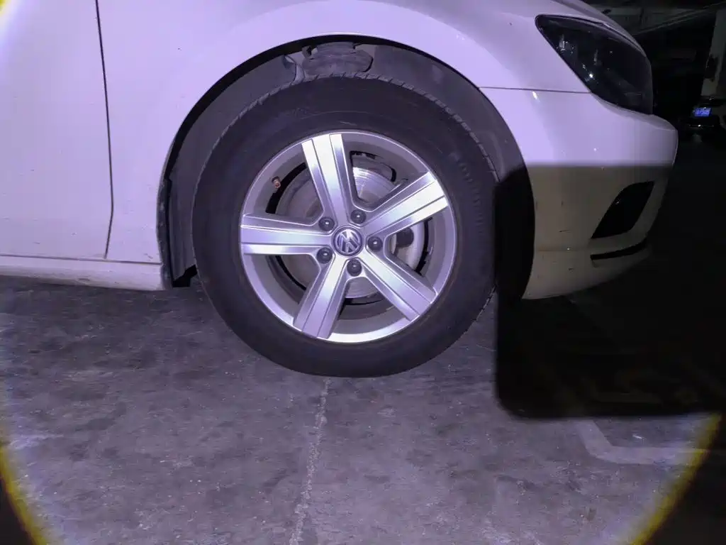 Volkswagen Lamando — миниатюра 8