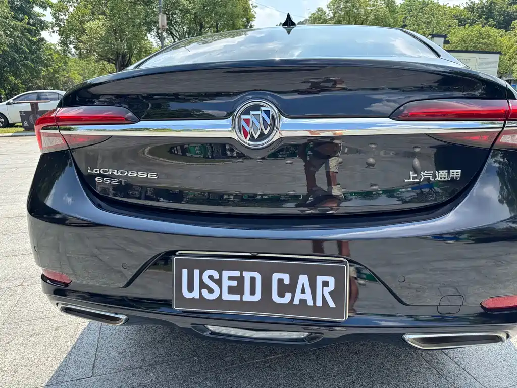 Buick LaCrosse — миниатюра 21