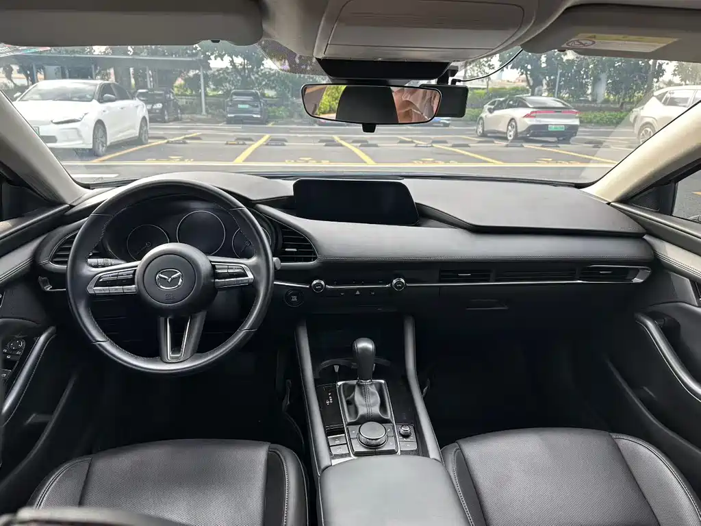 Mazda 3 Axela — миниатюра 9