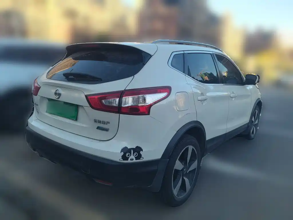 Nissan Qashqai — миниатюра 4