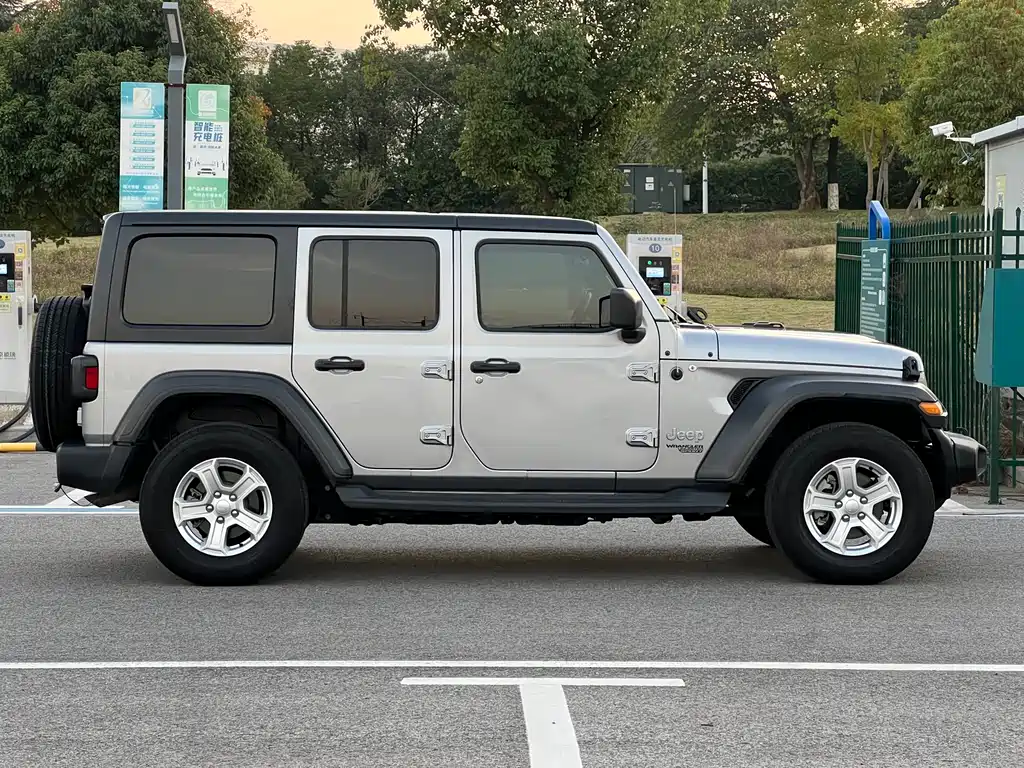 JEEP WRANGLER