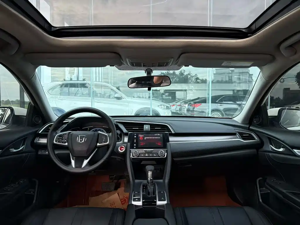 Honda Civic — миниатюра 5