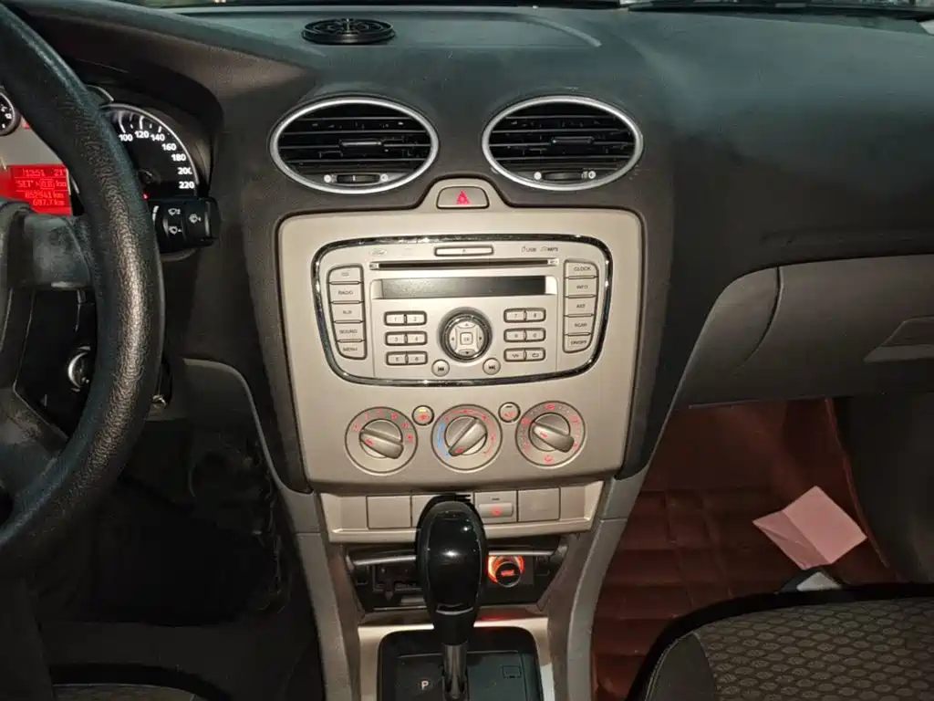 Ford Focus — миниатюра 13