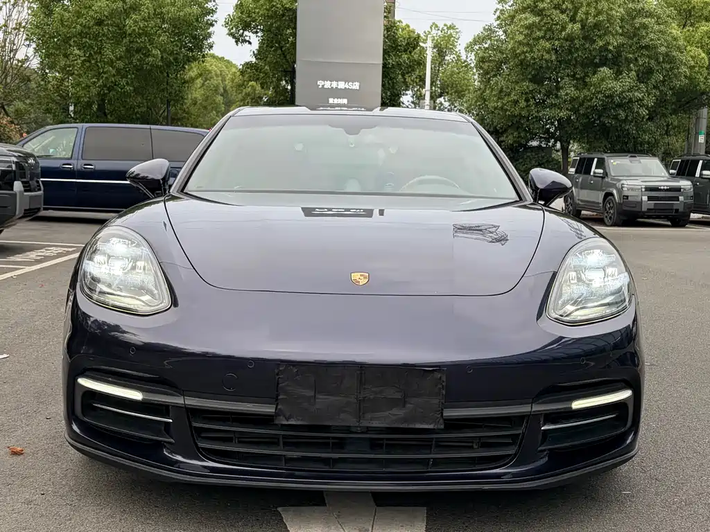 Porsche Panamera 2017 Panamera Executive Long Wheelbase 3.0T