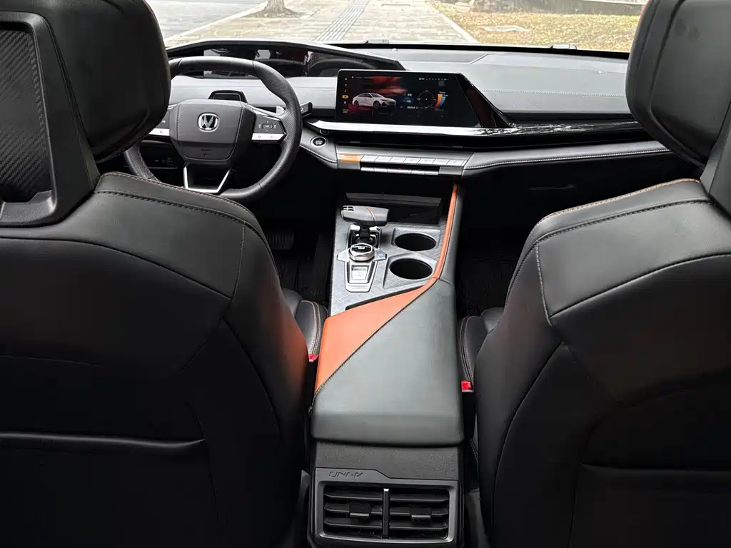 Changan UNI-V — миниатюра 10