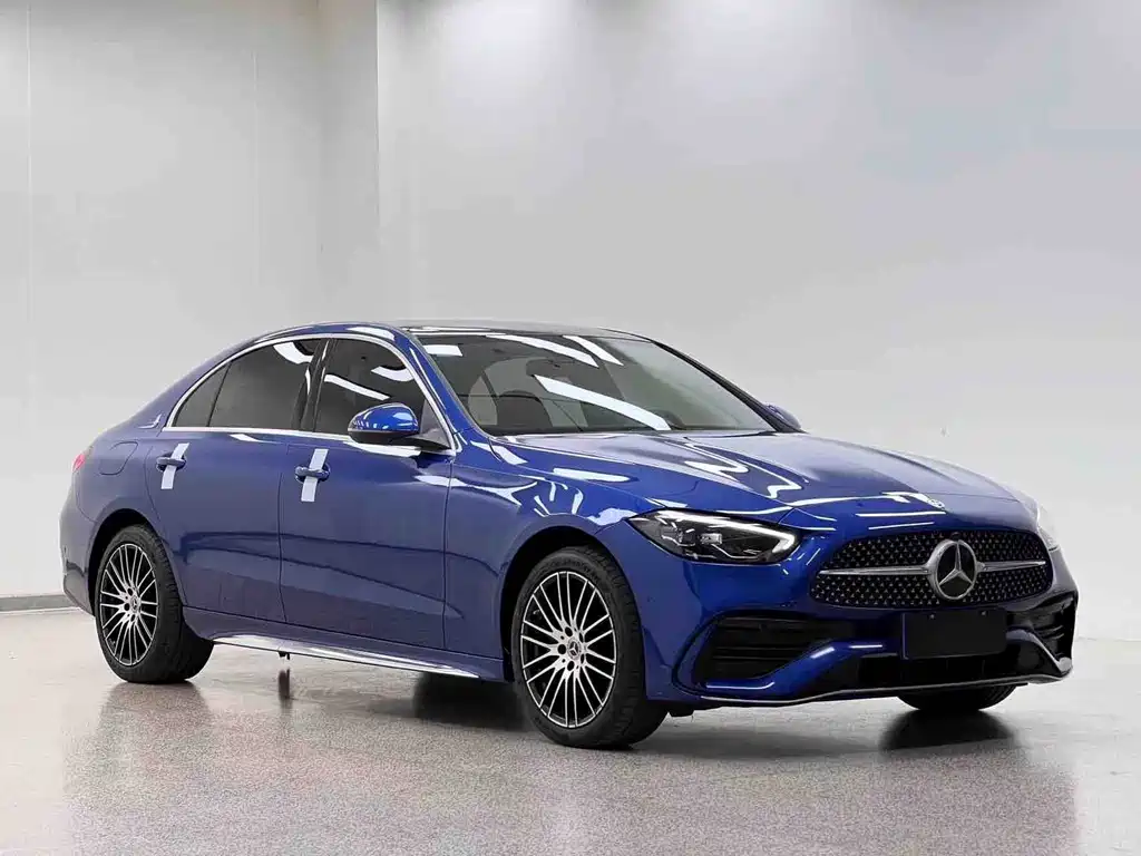 Mercedes-Benz C-Class — миниатюра 3