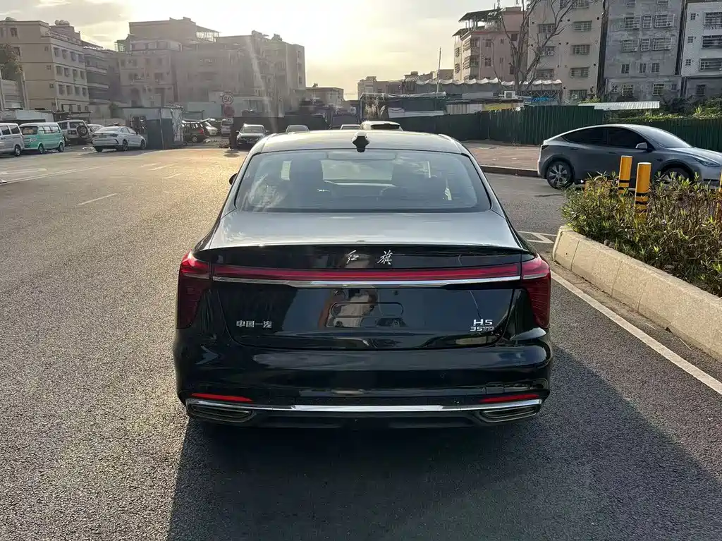 Hongqi Hongqi H5 — миниатюра 5