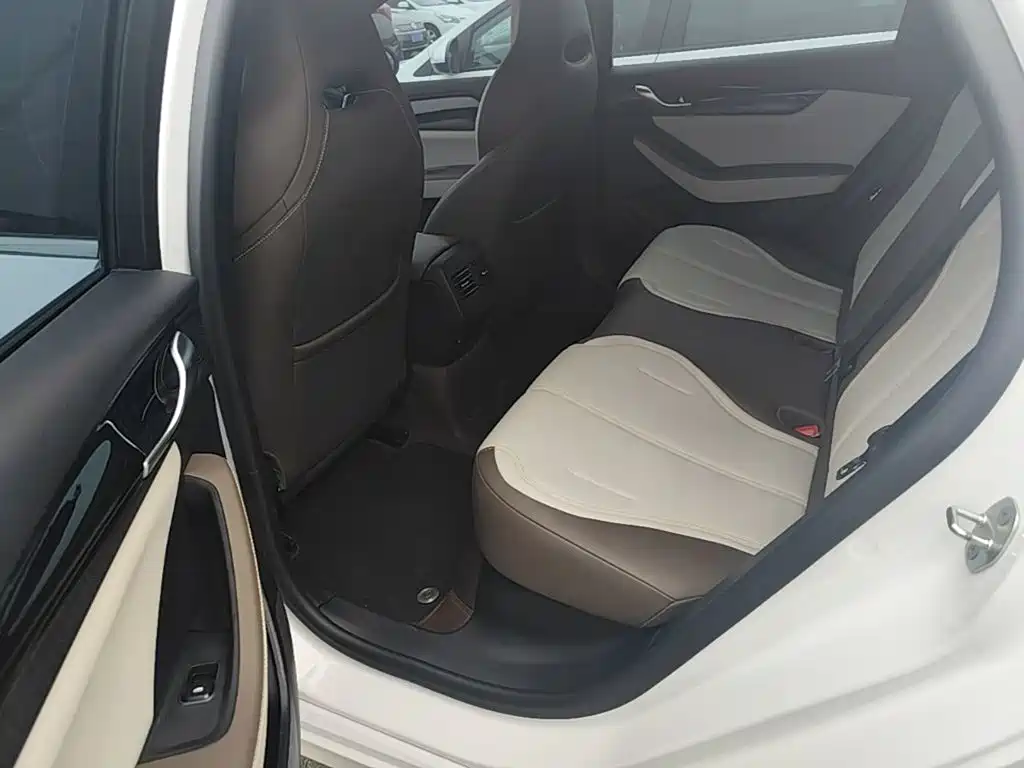 BYD Qin PLUS — миниатюра 17
