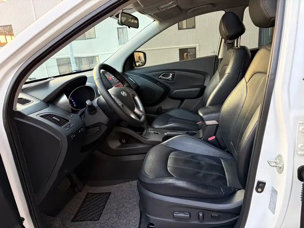 Hyundai ix35 — миниатюра 6