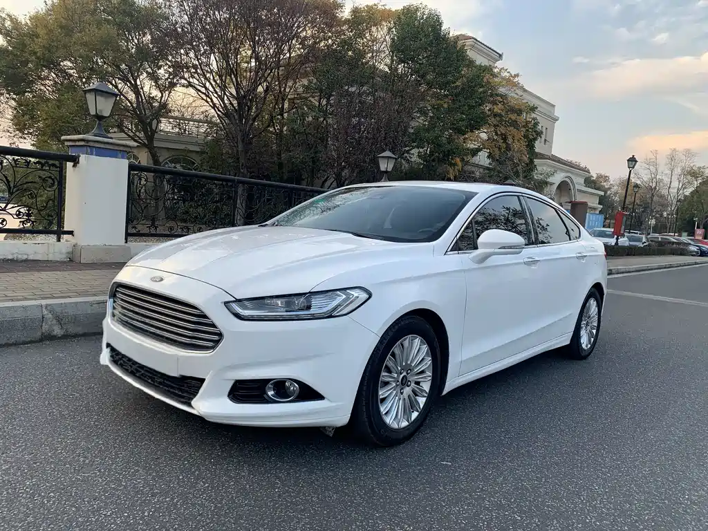 Ford Mondeo 2015