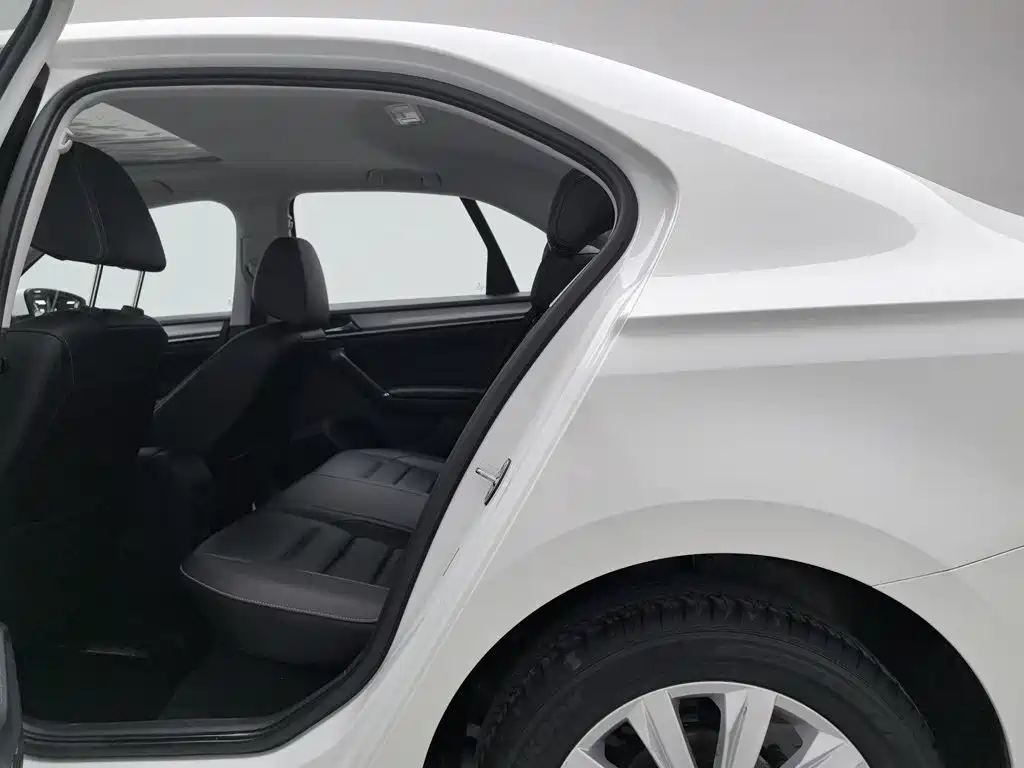 Volkswagen Bora — миниатюра 15