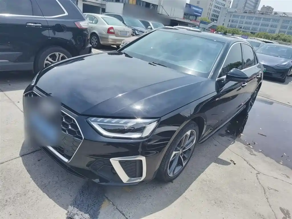 Audi A4L 2021