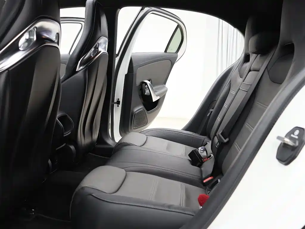 MERCEDES-BENZ A CLASS AMG