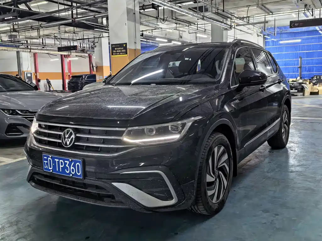 Volkswagen Tiguan L 2023