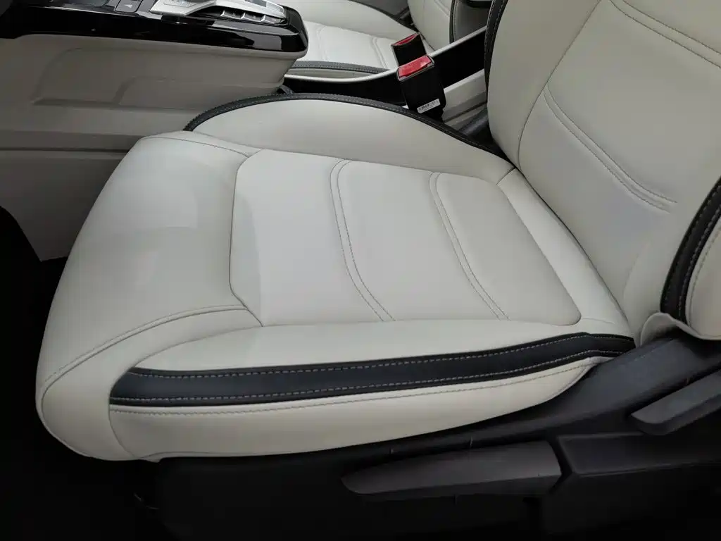BYD Yuan Pro — миниатюра 20
