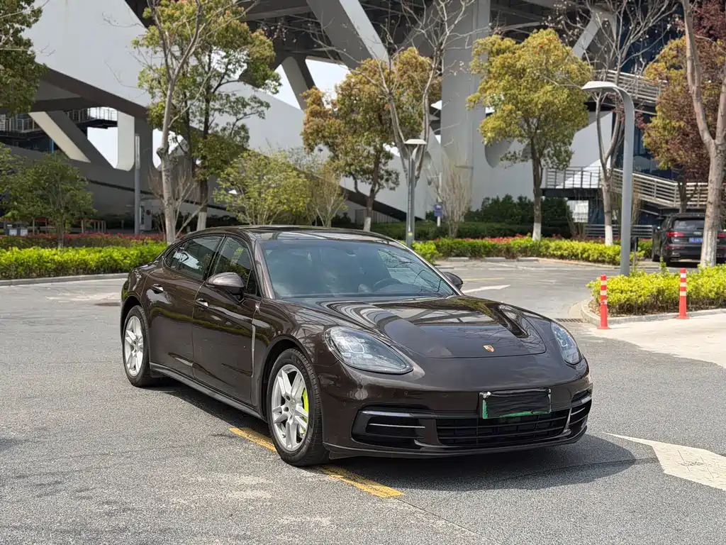 Porsche Panamera 2017 Panamera 4 E-Hybrid Executive Long Wheelbase 2.9T