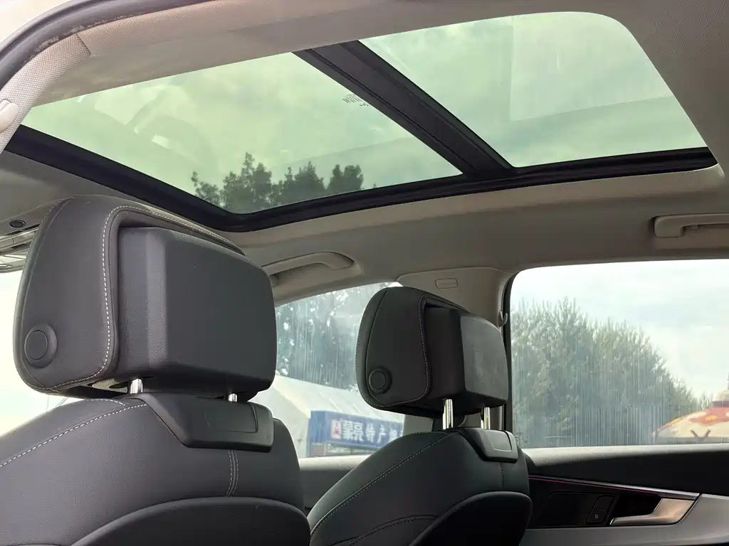 Audi A4L — миниатюра 12