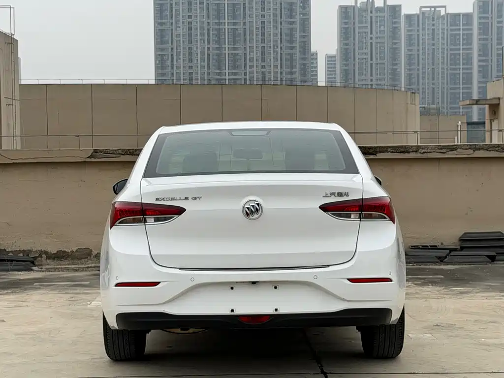 Buick Excelle — миниатюра 5