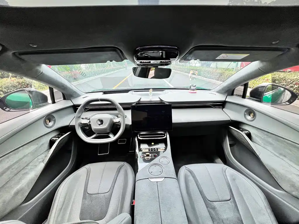 Lotus Eletre 2024 ELETRE L+