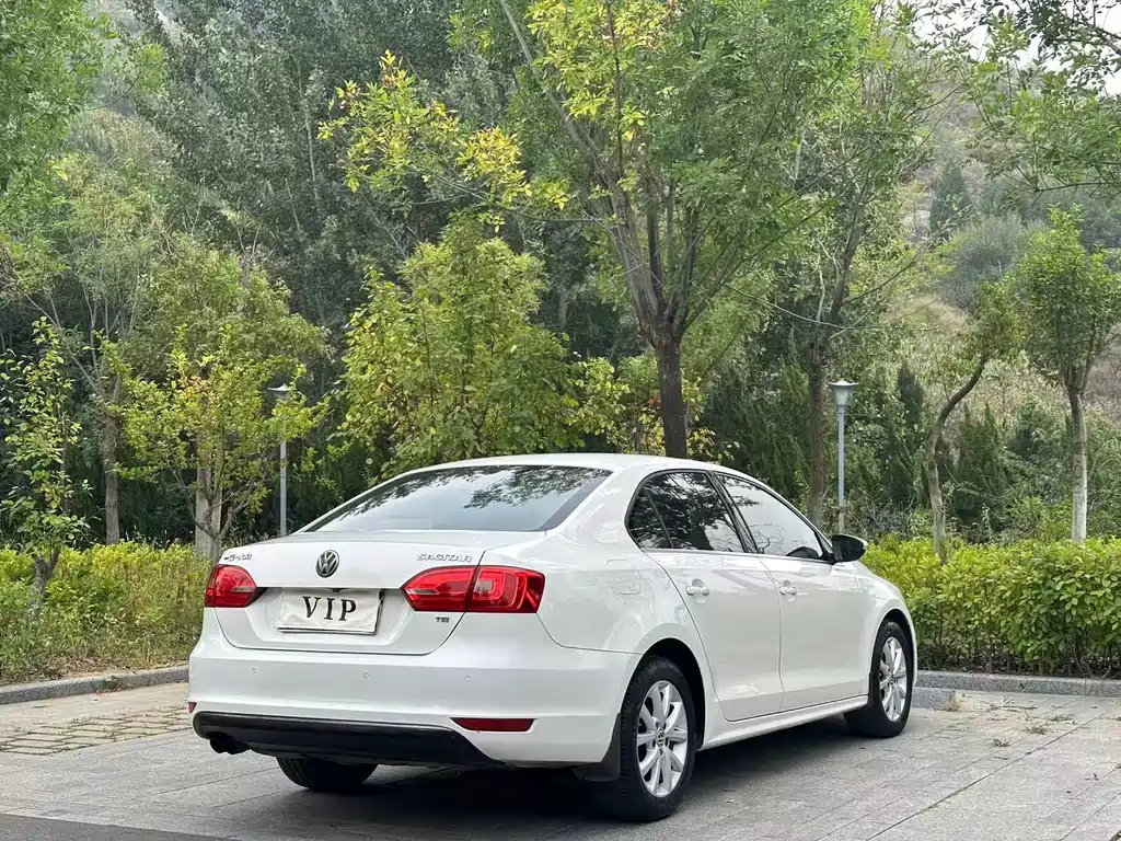 Volkswagen Sagitar — миниатюра 8