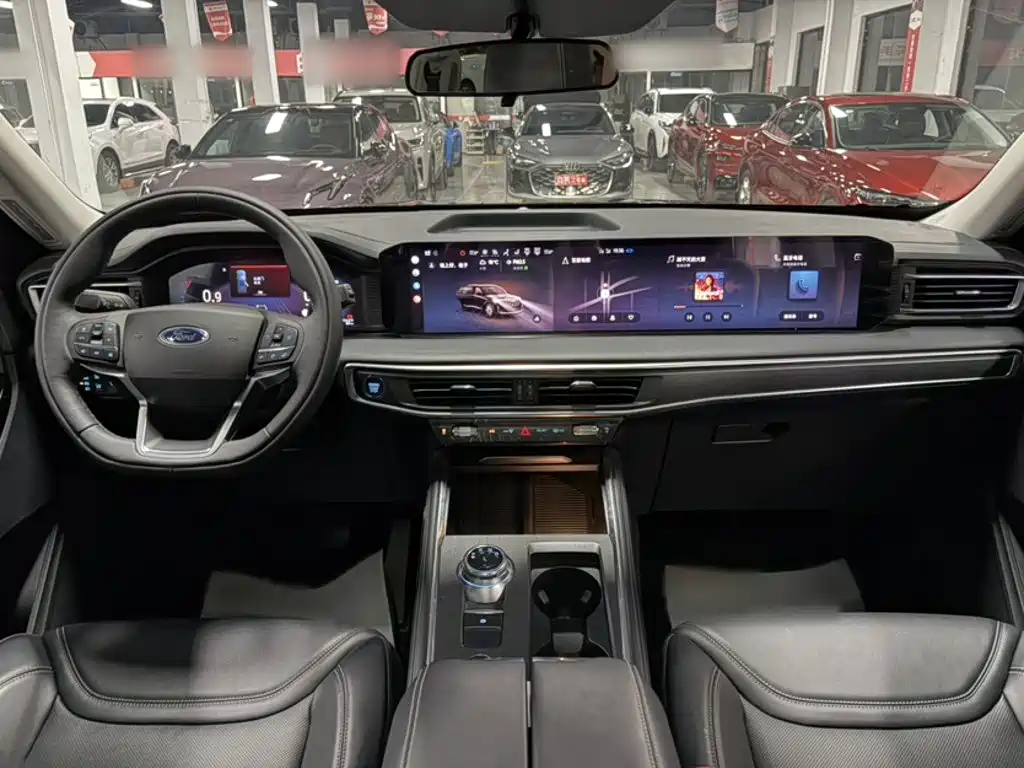 Ford Explorer — миниатюра 18
