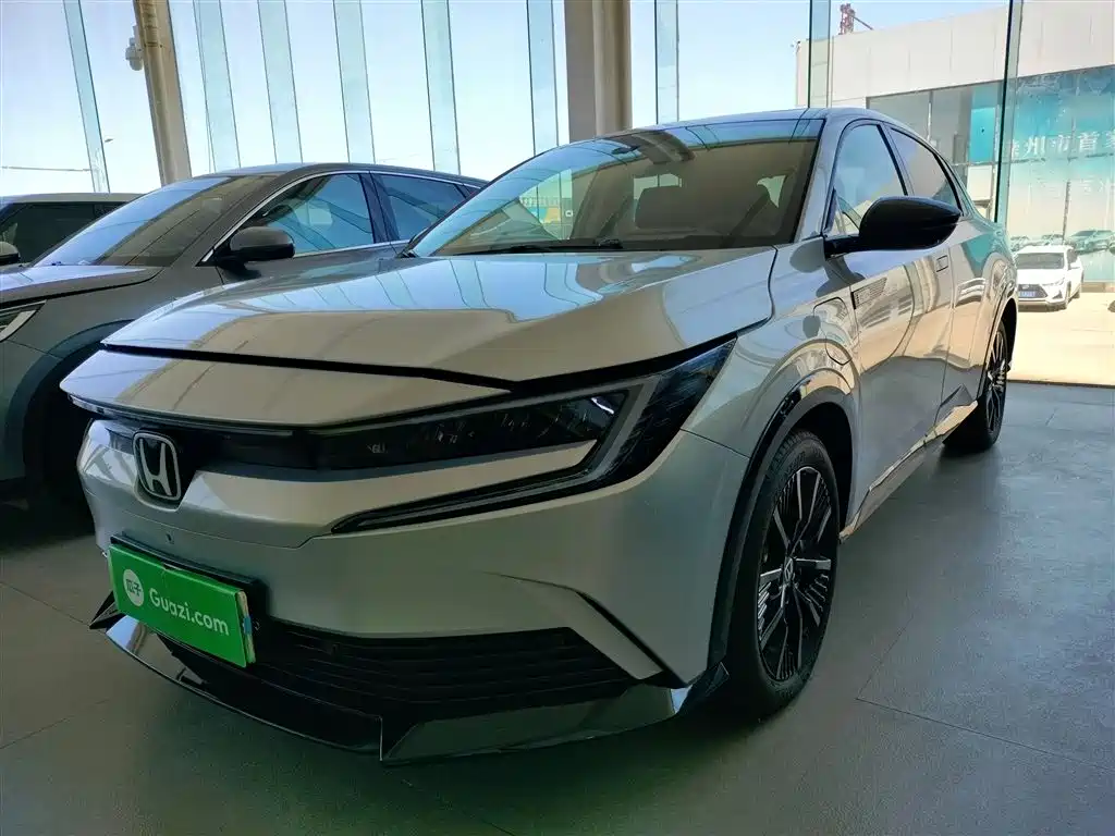 Honda e:NP2 2024