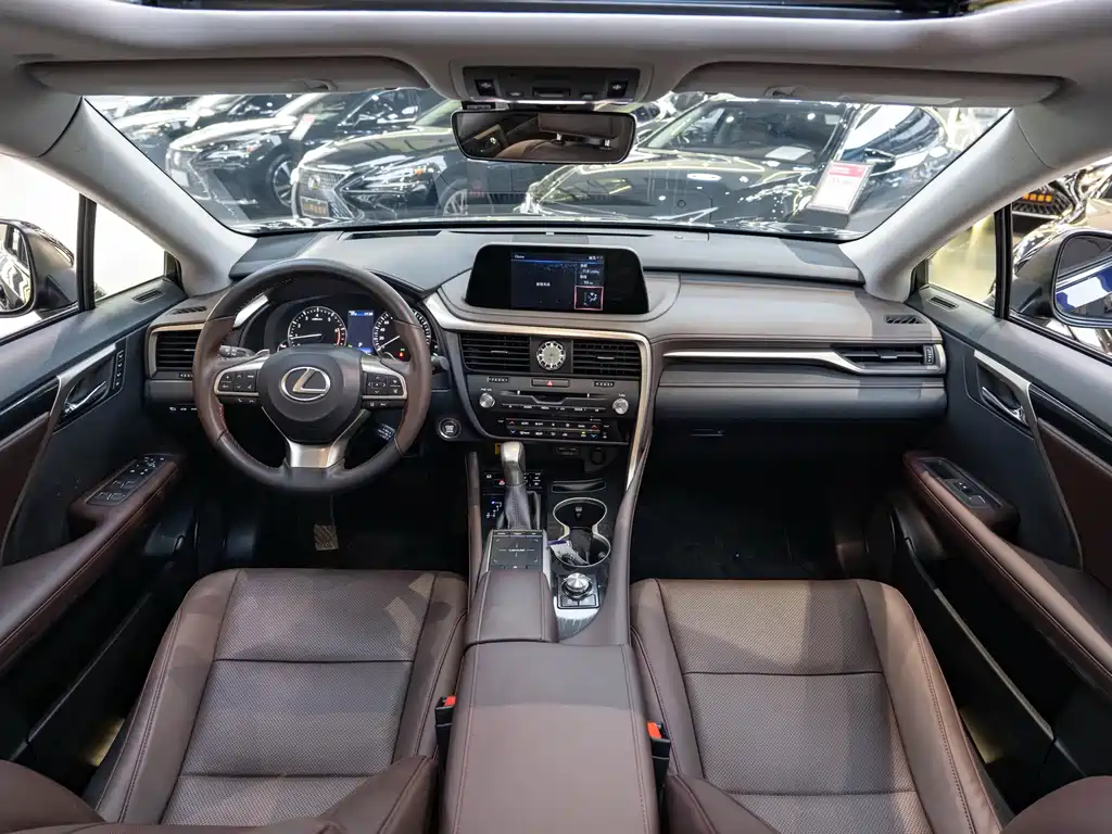 Lexus RX — миниатюра 13