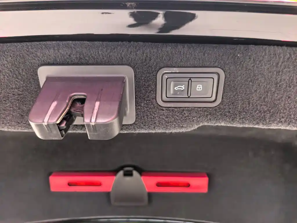 Audi A8 — миниатюра 19