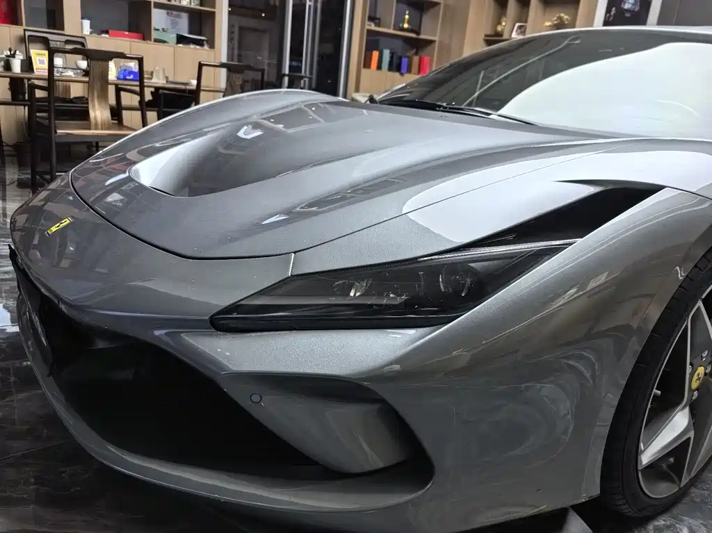 Ferrari F8 2019 Tributo 3.9T V8