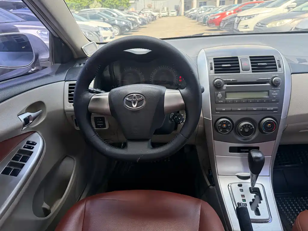 Toyota Corolla — миниатюра 8