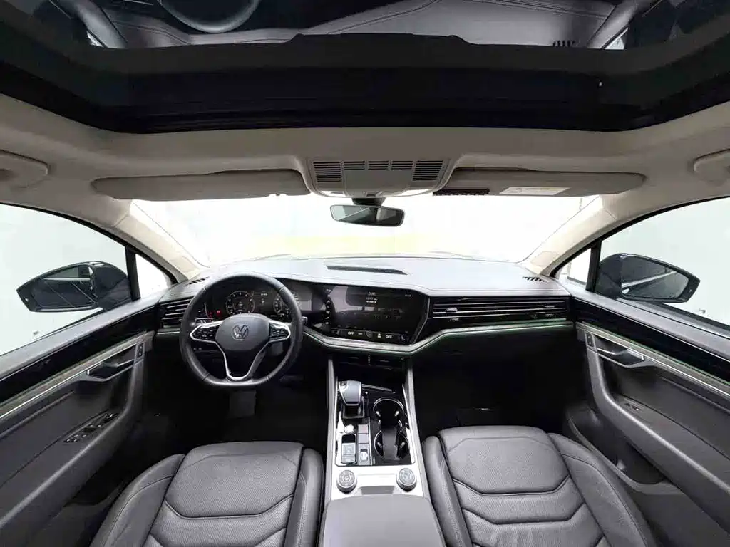 Volkswagen Touareg — миниатюра 8
