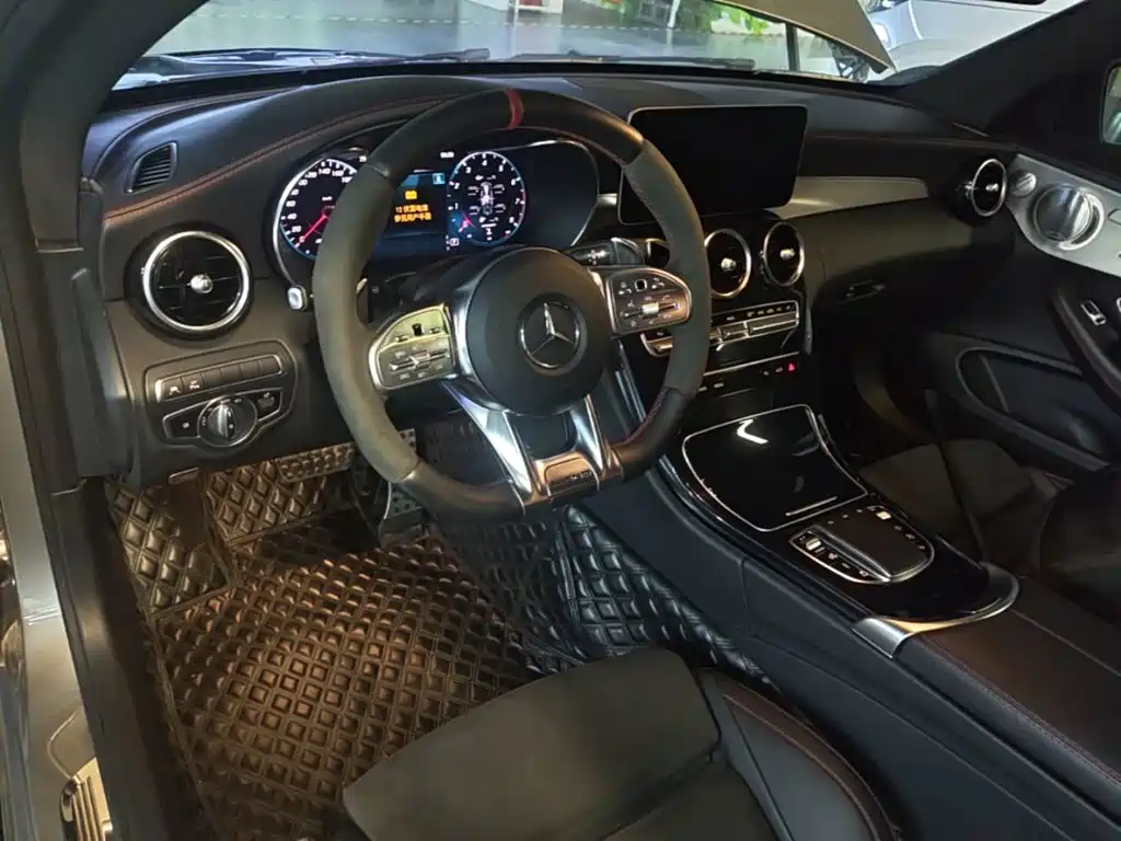 Mercedes-Benz C-Class AMG — миниатюра 10
