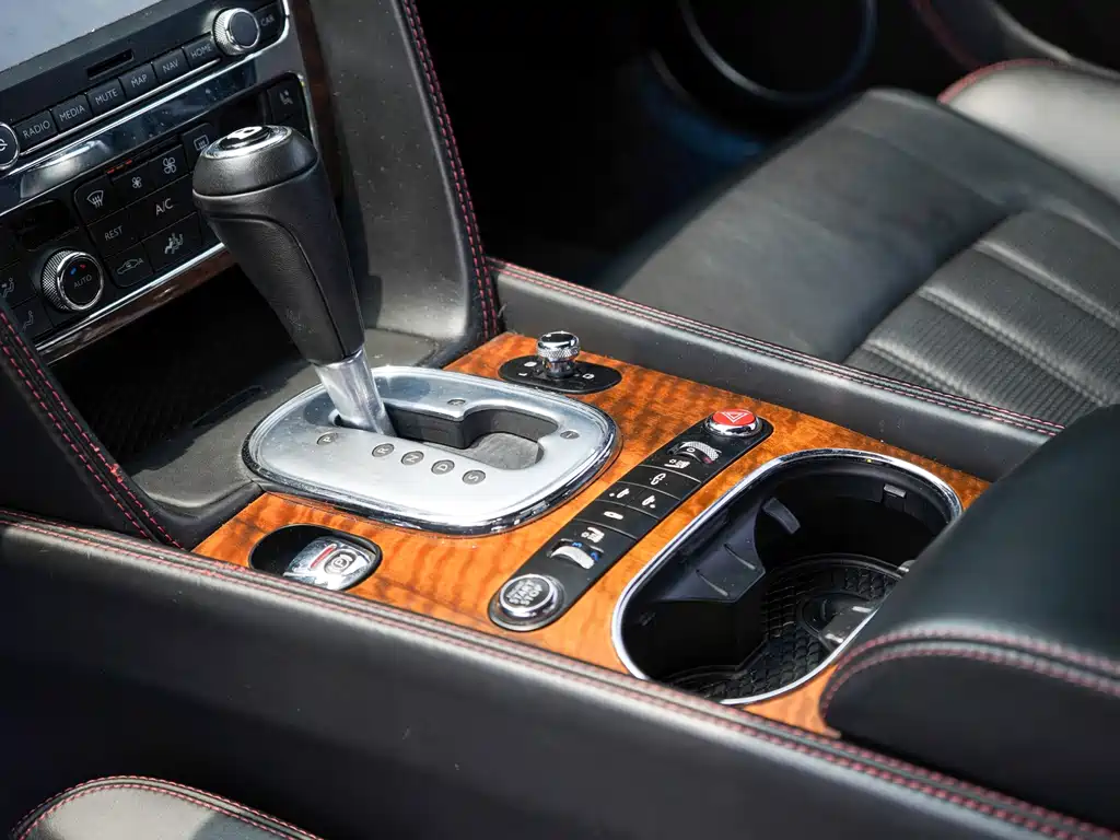 Bentley Continental — миниатюра 8