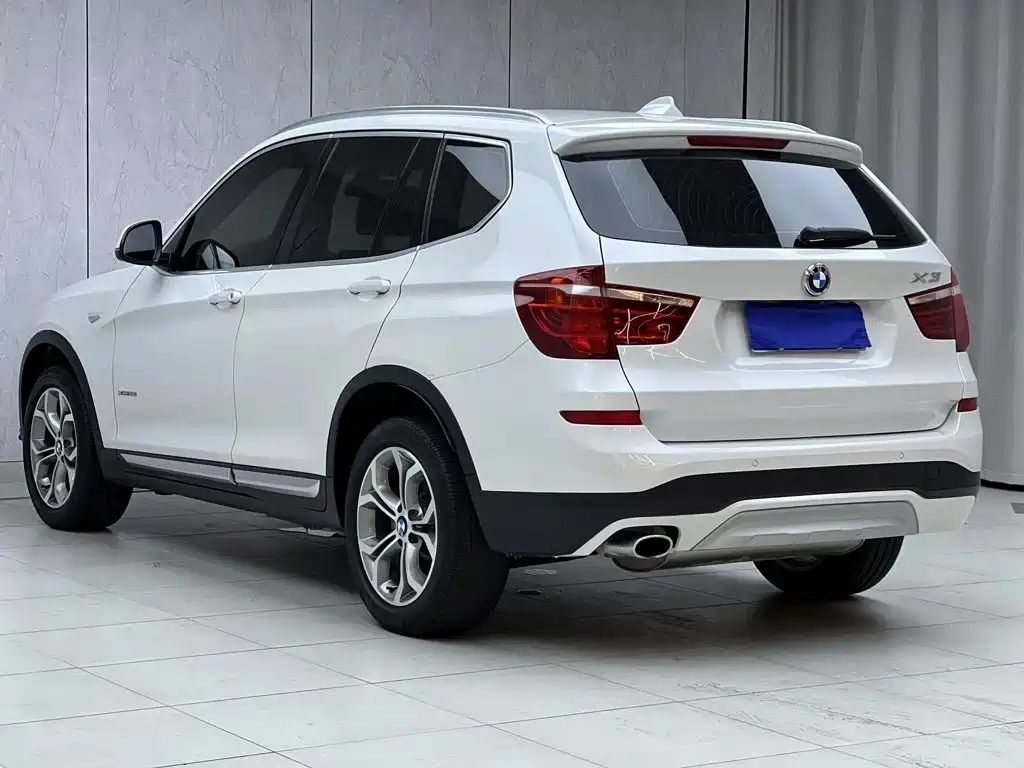 BMW X3 (Import) — миниатюра 12